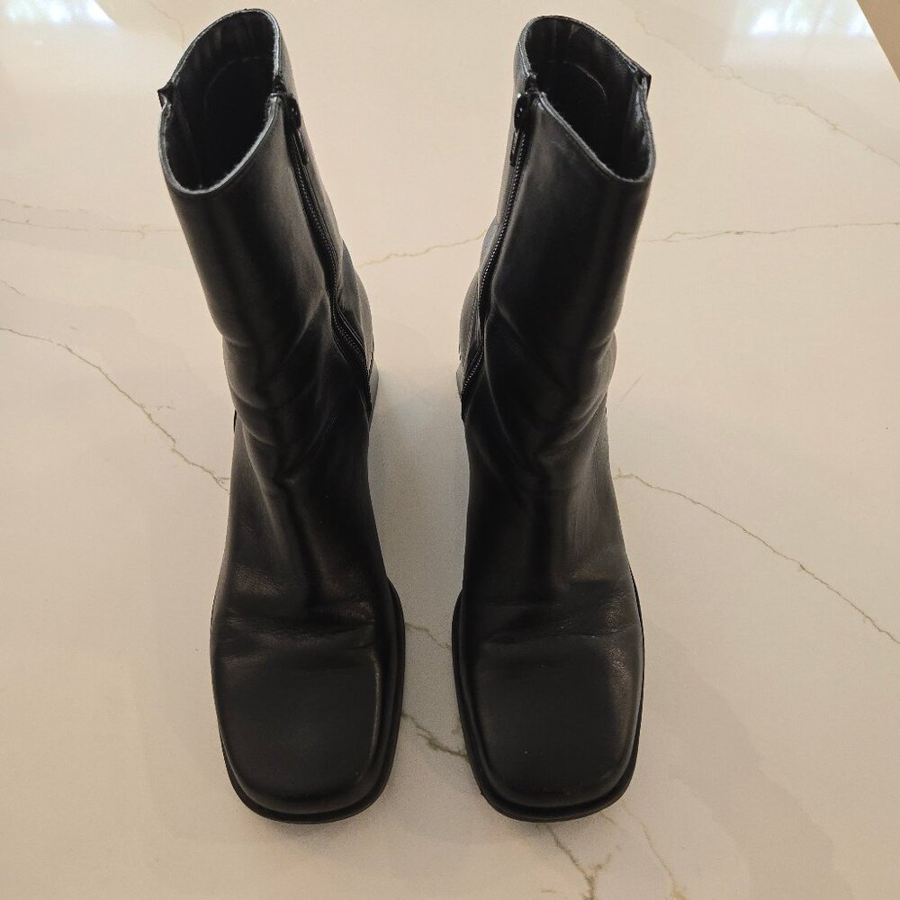 Naturalizer "Fabulous II" Black Leather Block Heel Boots